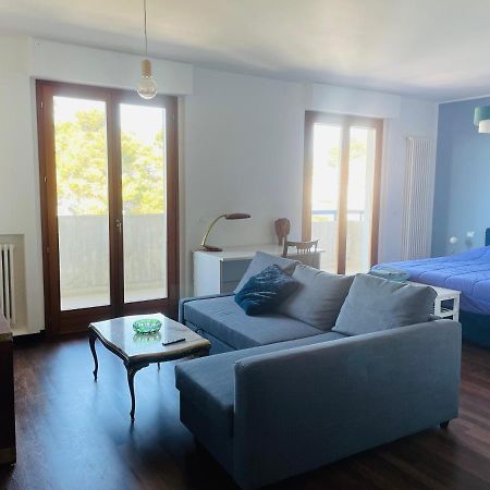 Montesilvano Marina Attico Vista E Fronte Mare Zaffiroblu Con Posto Auto 아파트 외부 사진